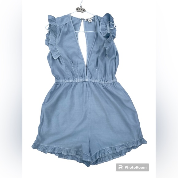 Billabong Pants - Billabong women’s jumpsuit blue/denim size M back cut out, pockets, low neckline